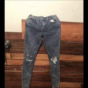 Women’s Levi’s 710